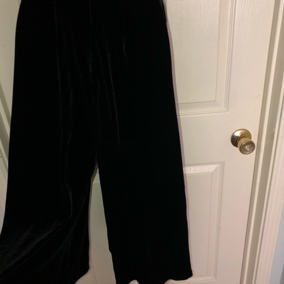 French Connection Aurore lace‎ back black velvet wide Culotte jumpsuit Size 4 - Picture 6 of 13
